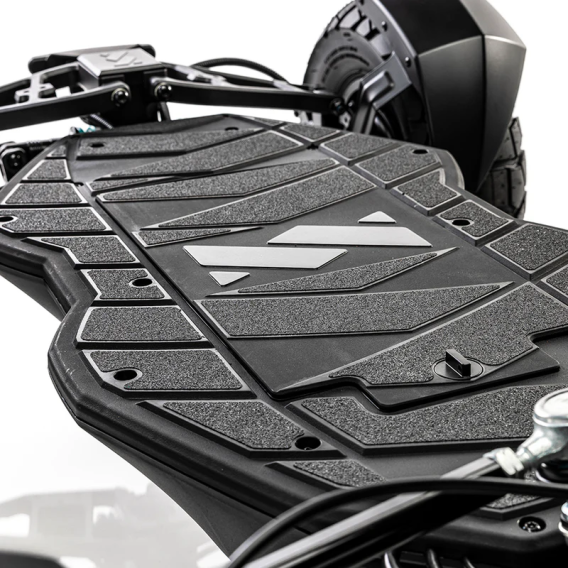 MIA Four X4 | 4WD (4X4)