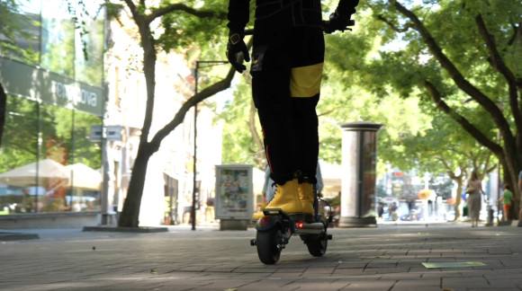 Rezension Vsett 8+: Zwei Motoren in dieser Klasse sind konkurrenzlos